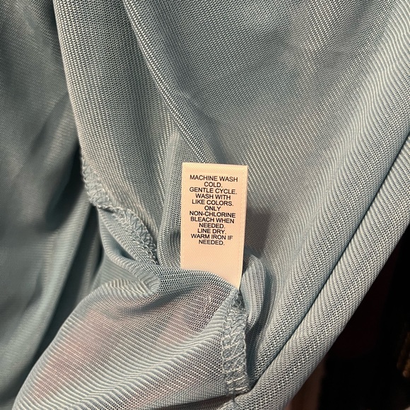 Top - Picture 6 of 6